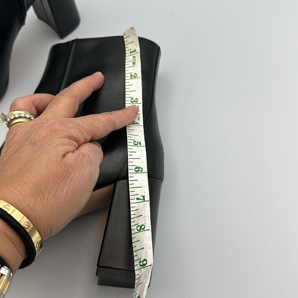 Square-toed ankle boots in Italian leather Sz8.5 - Picture 11 of 11